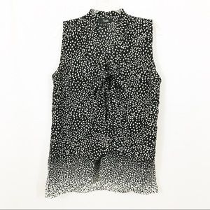 Rosettes Black & White Bow Tunic